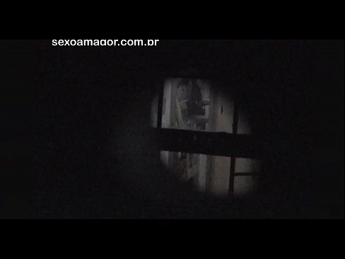❤️ Блонди ба таври махфӣ аз ҷониби як сайёҳи ҳамсоя, ки паси хиштҳои холӣ пинҳон шудааст, сабт мешавад ❌ Синси босифат дар мо tg.hentai-ita.ru ️❤